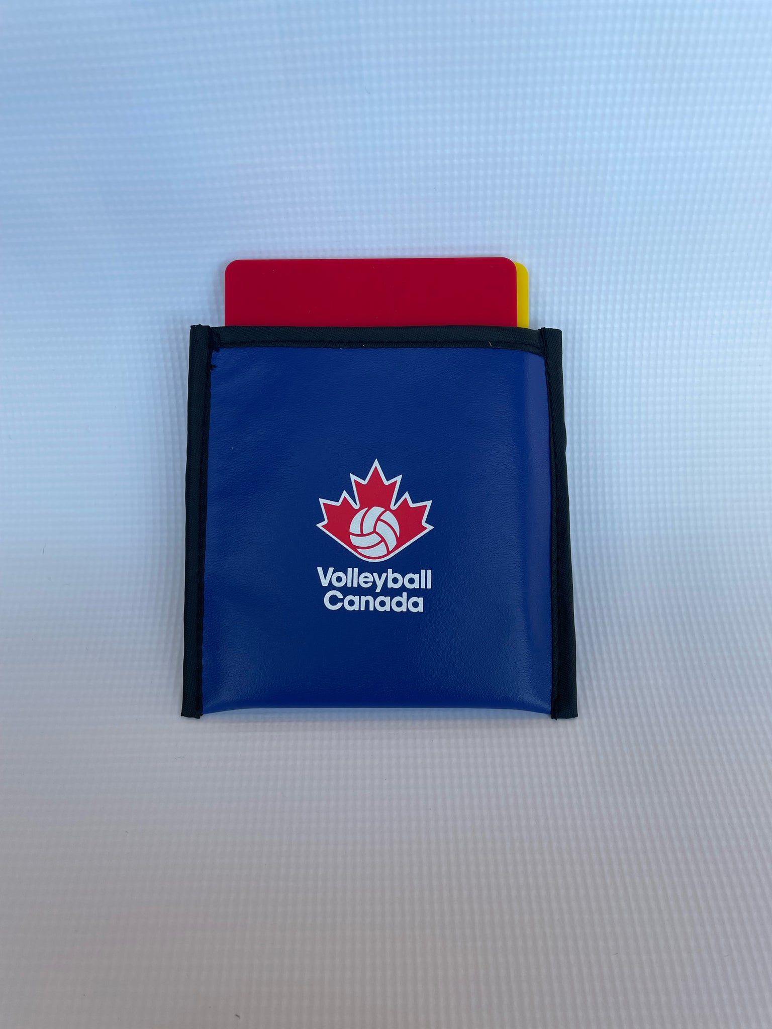 Volleyball Canada Large Sanction Cards with Pouch|Grandes cartes de sanction avec pochette de Volleyball Canada